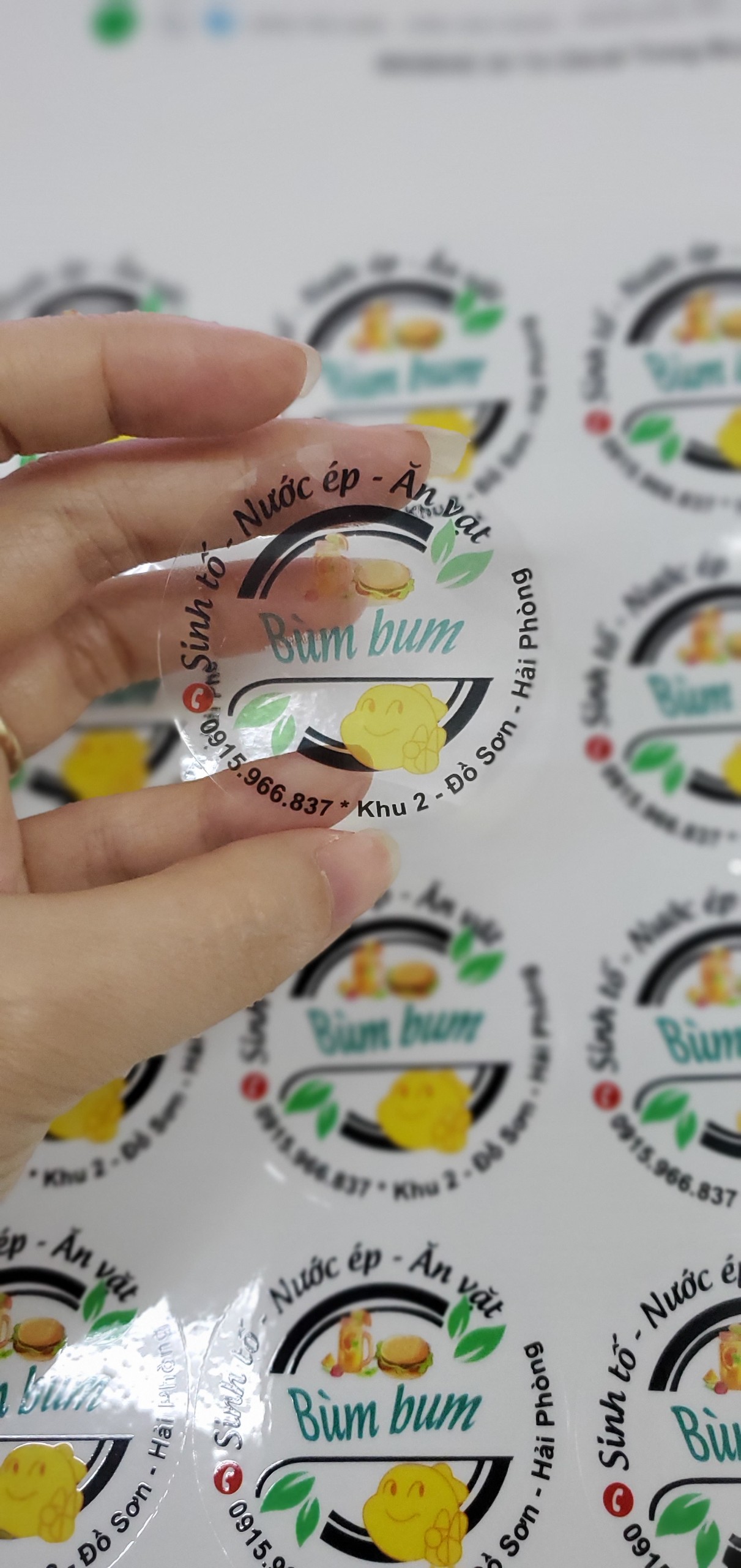 in tem trong suốt giá rẻ