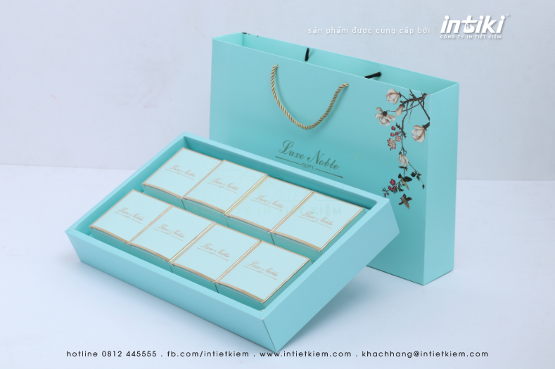 Mẫu hộp giấy Luxe Noble 8 bánh